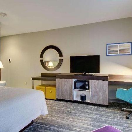 Hampton Inn & Suites Boston/Stoughton Ngoại thất bức ảnh