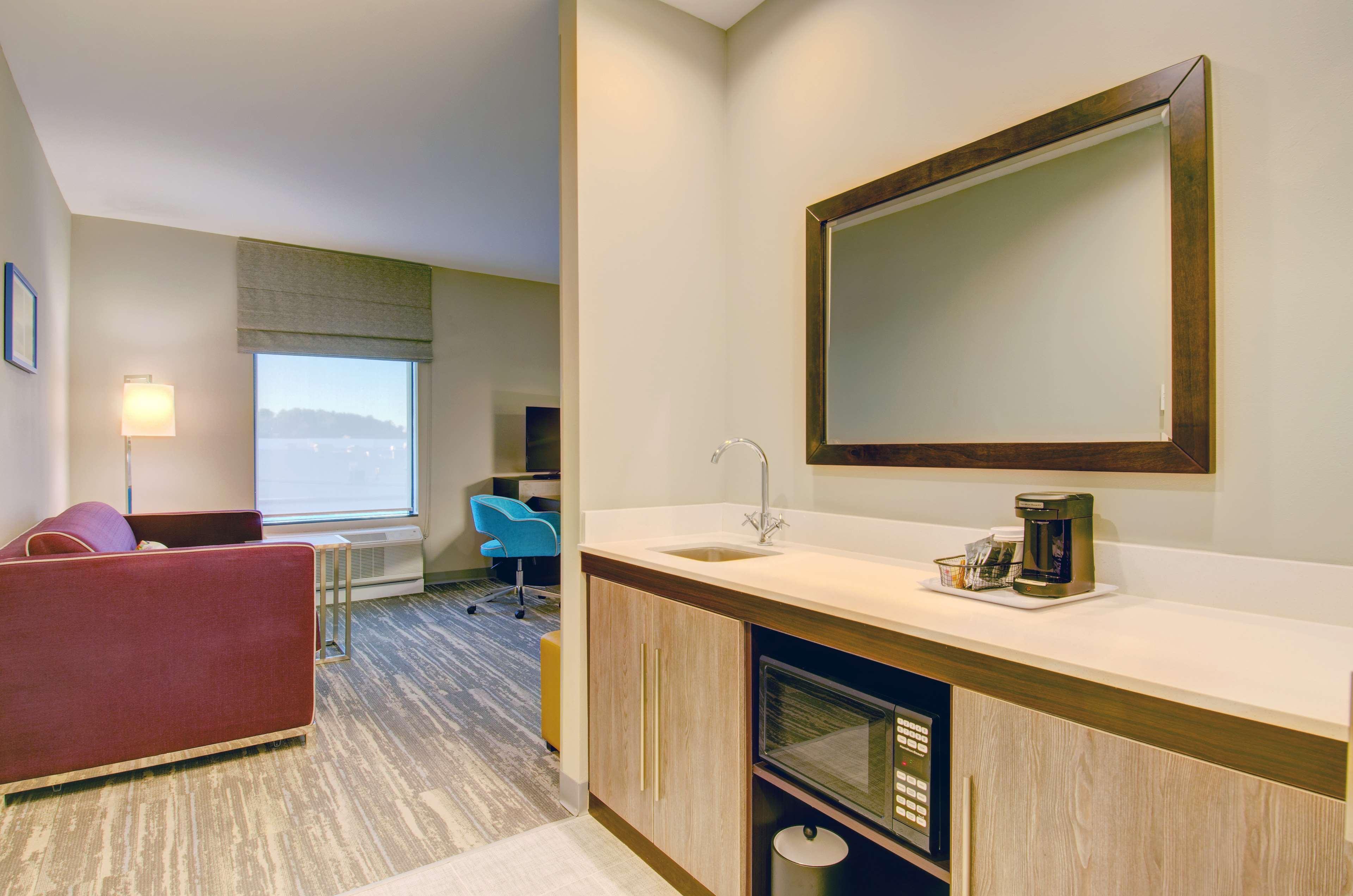 Hampton Inn & Suites Boston/Stoughton Ngoại thất bức ảnh
