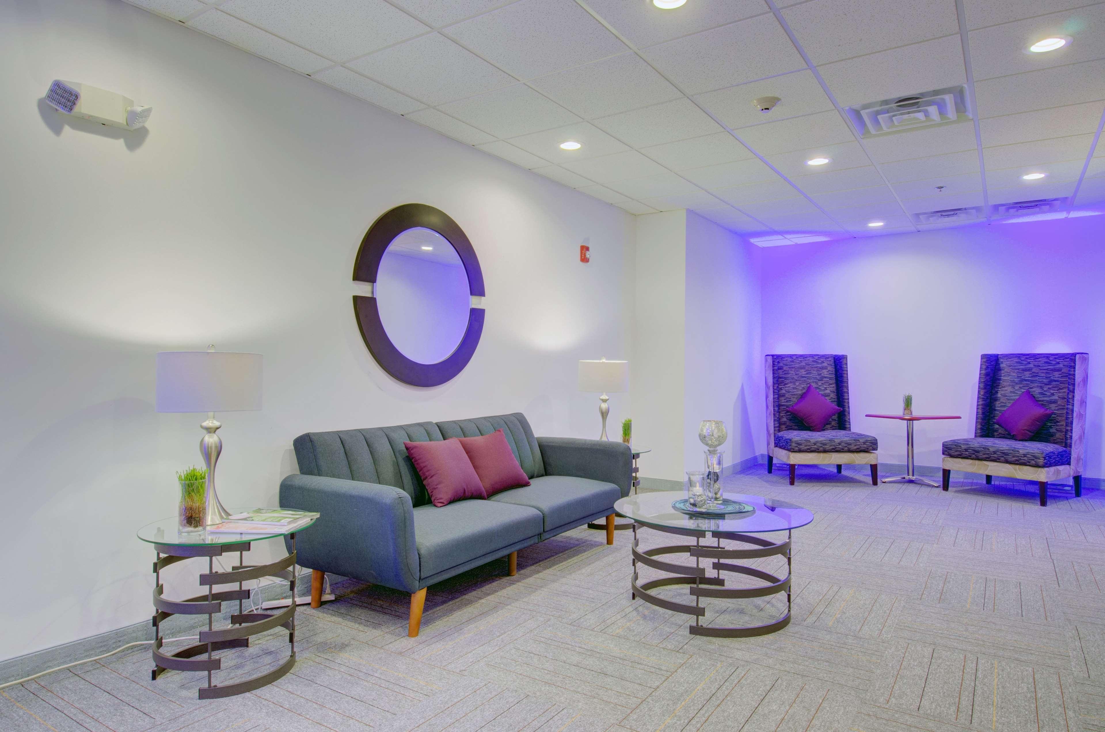 Hampton Inn & Suites Boston/Stoughton Ngoại thất bức ảnh