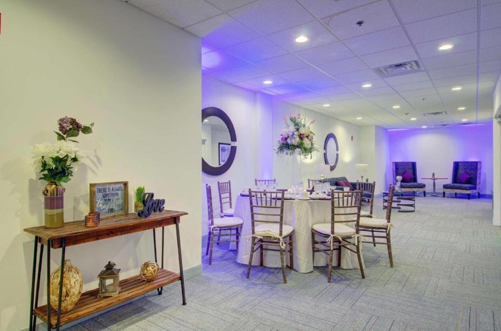 Hampton Inn & Suites Boston/Stoughton Ngoại thất bức ảnh