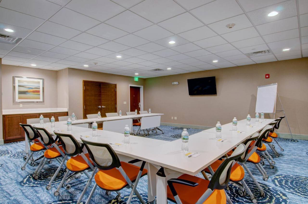 Hampton Inn & Suites Boston/Stoughton Ngoại thất bức ảnh